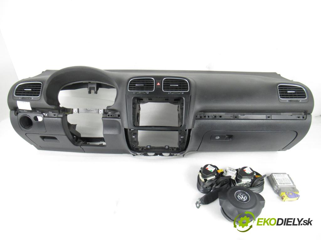 VW GOLF VI (5K1) HB 2011 155,00 2.0 GTi - CCZB 1984,00 doska 5C0959655B ; 617978600 ; 617978500