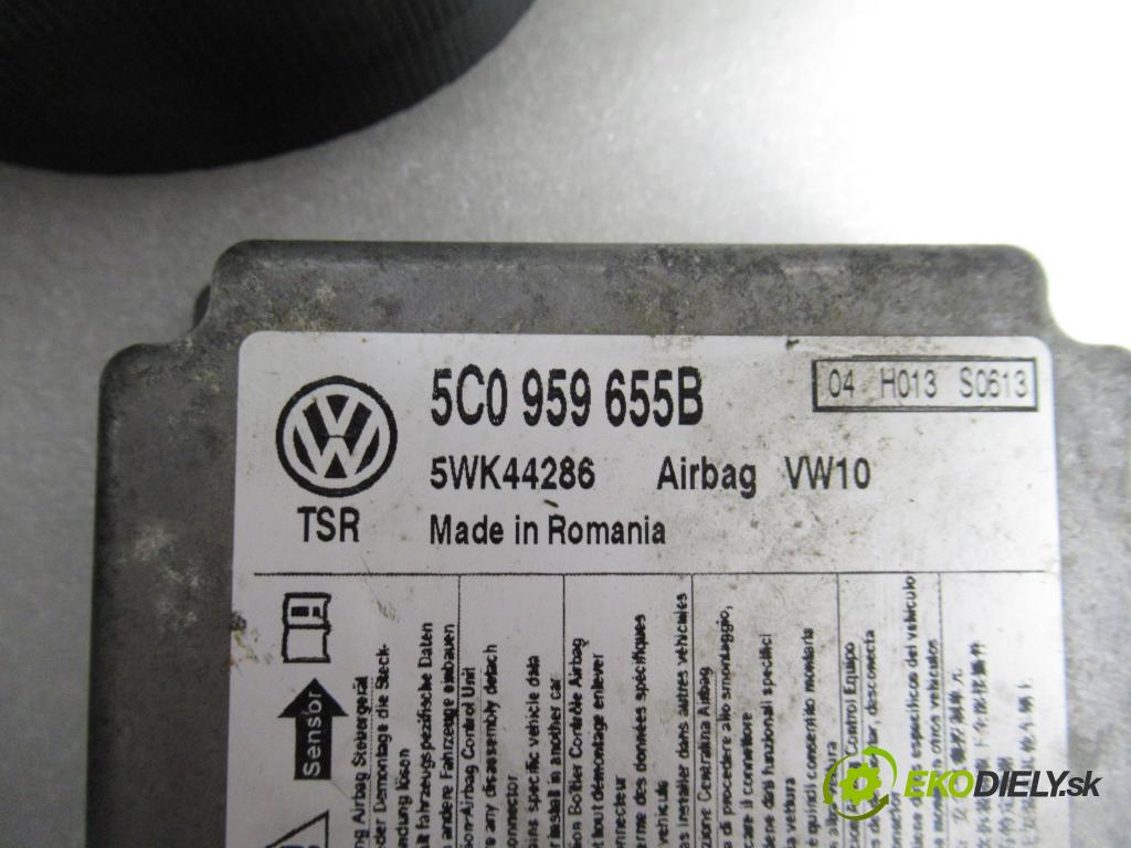 VW GOLF VI (5K1) HB 2011 155,00 2.0 GTi - CCZB 1984,00 doska 5C0959655B ; 617978600 ; 617978500