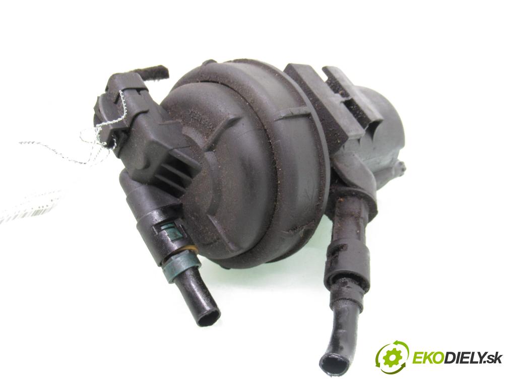 OPEL SIGNUM HB 2005 110,00 1.9 CDTI 150 1910,00 Obal filtra paliva 13122587