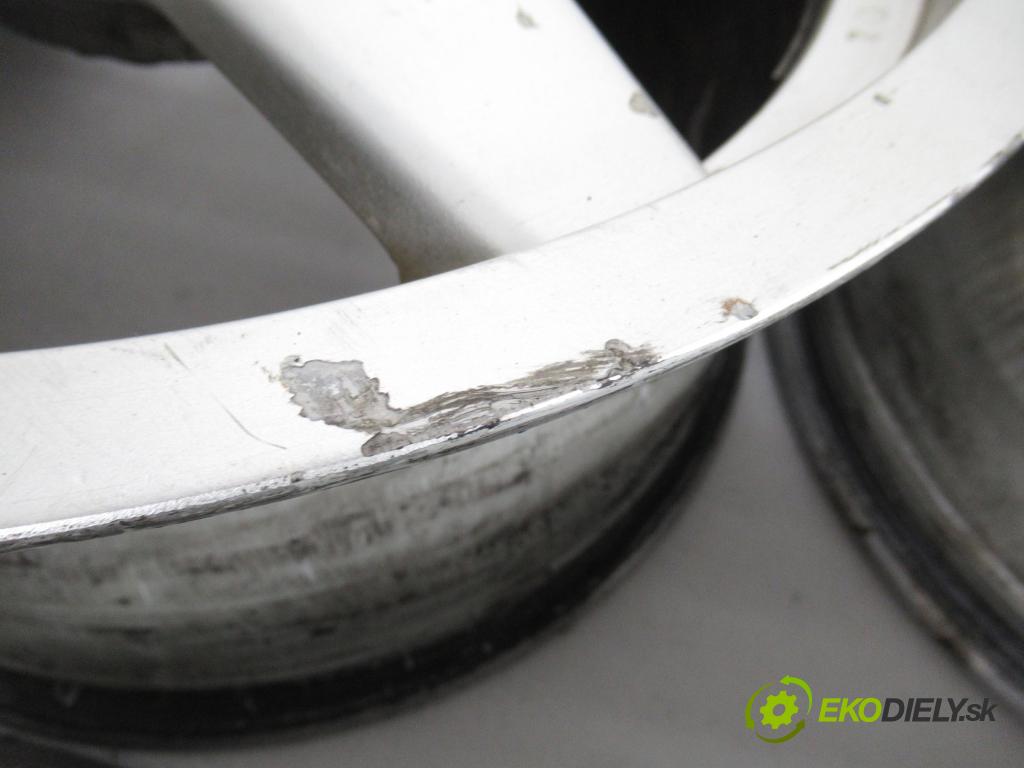 AUDI A8 D3 (4E2, 4E8) SEDAN 2004 171,00 3.0 TDI quattro - ASB 2967,00 disky / disk