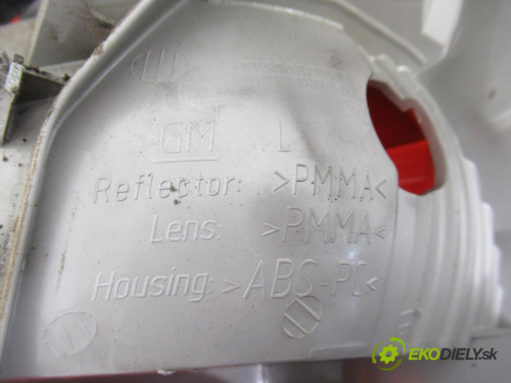 OPEL SIGNUM HB 2005 110,00 1.9 CDTI 150 1910,00 Svetlo ľavé zadné 13191349