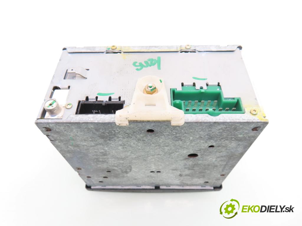 FORD FOCUS (DAW, DBW) HB 2002 74,00 1.6 16V 100 - FYDA 1596,00 RADIO CD 1S7F18C815AE ; CD6006E