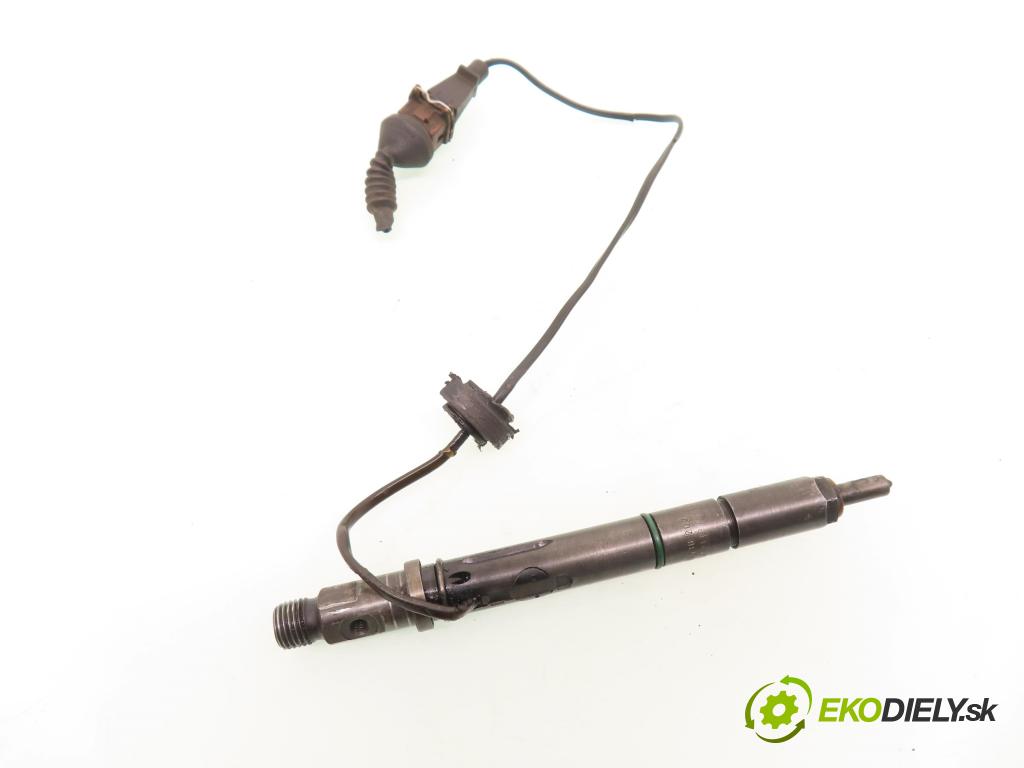 AUDI A8 D2 (4D2, 4D8) SEDAN 1998 110,00 2.5 TDI - AFB 2496,00 Vstrek 059130202E ; 0432133834