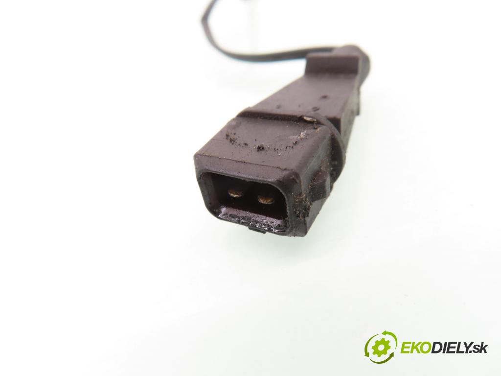 AUDI A8 D2 (4D2, 4D8) SEDAN 1998 110,00 2.5 TDI - AFB 2496,00 vstřik 059130202E ; 0432133834