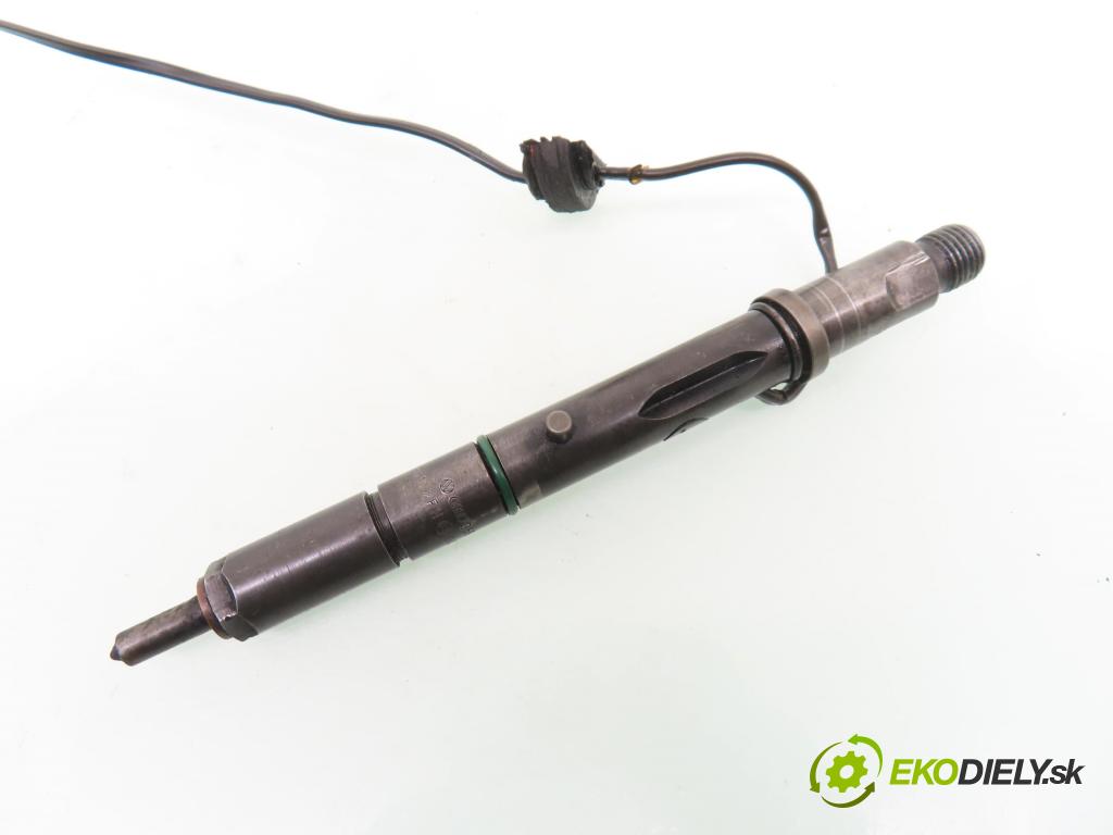 AUDI A8 D2 (4D2, 4D8) SEDAN 1998 110,00 2.5 TDI - AFB 2496,00 vstřik 059130202E ; 0432133834