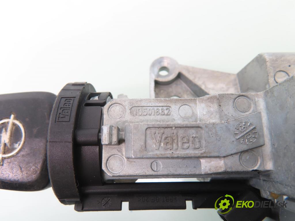 OPEL ASTRA H Kombi (A04) KOMBI 2006 74,00 1.9 CDTI - Z 19 DTL 1910,00 spinačka N0501882 ; N0501881 (Spínacia skrinka)