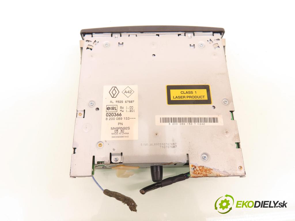 RENAULT ESPACE IV (JK0/1_) MINIVAN 2003 120,00 2.0 Turbo (JK0A, JK0B, JK0N) - F4R 796 1998,00 RADIO CD 8200089153