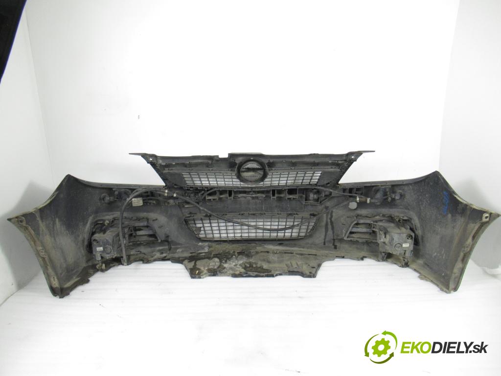 OPEL VECTRA C Kombi (Z02) KOMBI 2005 135,00 3.0 V6 CDTI - Z 30 DT 2959,00 Nárazník predný