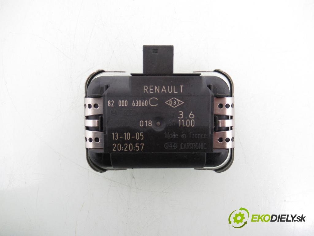 RENAULT SCENIC II (JM0/1_) MINIVAN 2004 83,00 1.6 (JM0C, JM0J, JM1B) - K4M 782 1598,00 Snímač dažďa 8200063060C