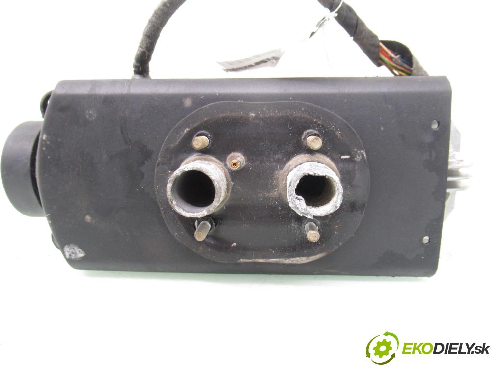 RENAULT TRAFIC II Skrzynia (FL) FURGON 2007 84,00 2.0 dCi 115 - M9R 780 1995,00 Webasto 252069 ; 590483BA (Webasto (nezávislé topení))