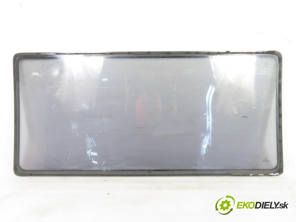VW TRANSPORTER IV Skrzynia (70XA) FURGON 1997 50,00 1.9 TD 68 - ABL 1896,00 Okno dverí LT