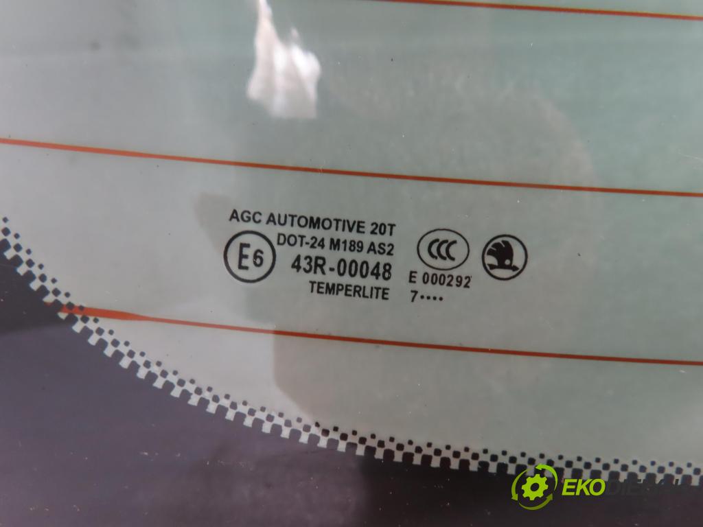 SKODA FABIA II Combi (545) KOMBI 2007 59,00 1.4 TDI - BMS 1422,00 Okno zadné kapota