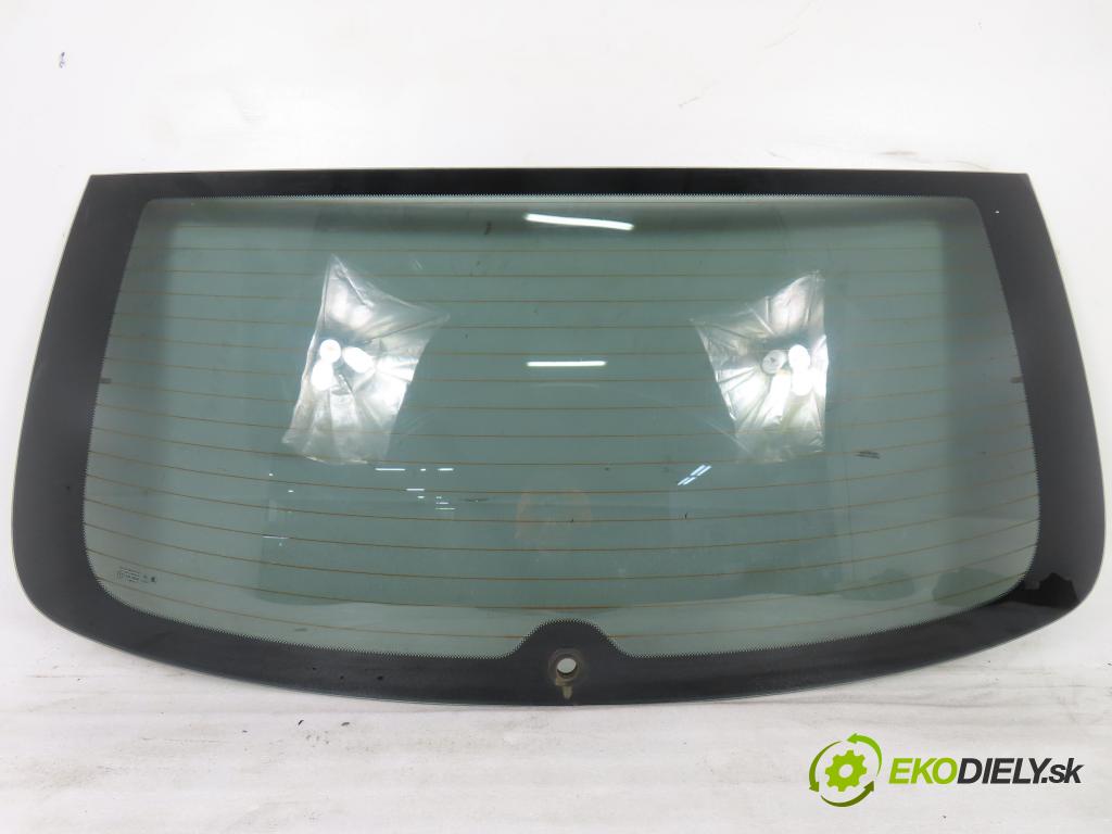 SKODA FABIA II Combi (545) KOMBI 2007 59,00 1.4 TDI - BMS 1422,00 Okno zadné kapota