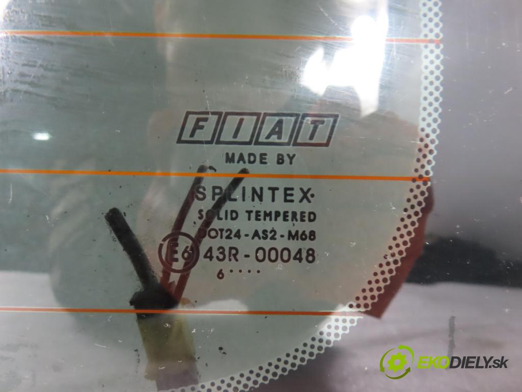 FIAT GRANDE PUNTO (199_) HB 2006 66,00 1.3 D Multijet 90 - 199 A3.000 1248,00 Okno zadné kapota