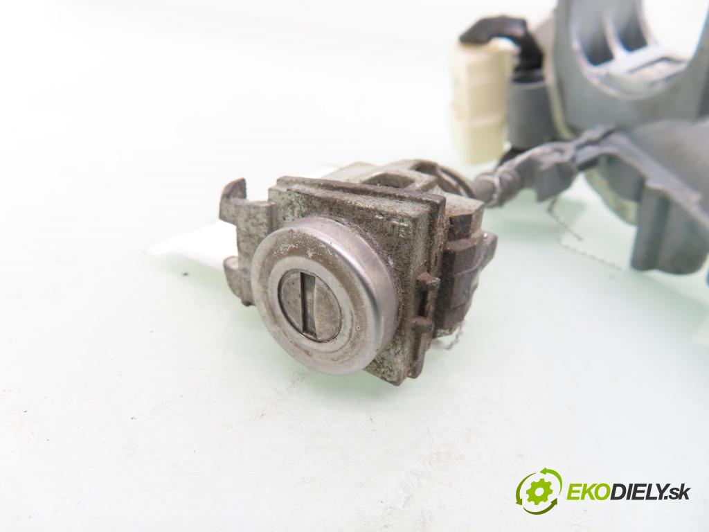 SUZUKI SWIFT III (MZ, EZ) HB 2006 75,00 1.5 (RS 415) - M15A 1490,00 spinačka / zámky