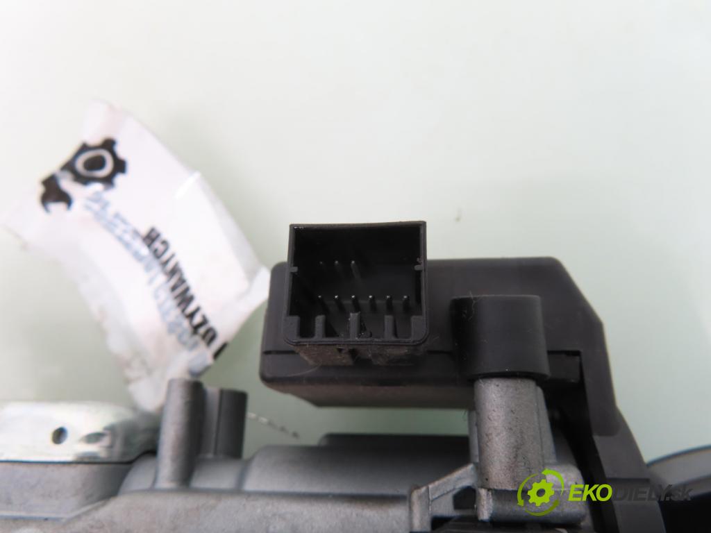 SUZUKI SWIFT III (MZ, EZ) HB 2002 67,00 1.3 91 - M13A 1328,00 spínačka SLS18 ; 3397062J00GB (Spínací skříňka)