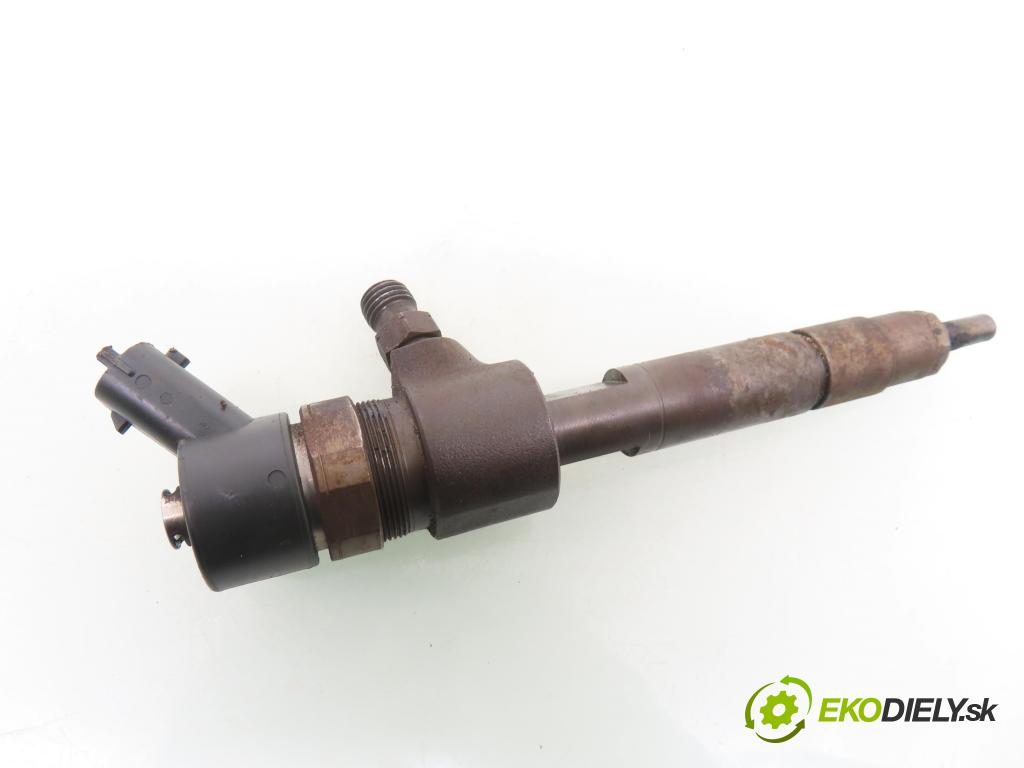 OPEL ASTRA H Kombi (A04) KOMBI 2006 74,00 1.9 CDTI - Z 19 DTL 1910,00 vstrekovač 0445110165 (Vstrekovač paliva)