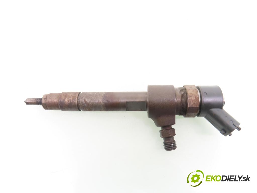 OPEL ASTRA H Kombi (A04) KOMBI 2006 74,00 1.9 CDTI - Z 19 DTL 1910,00 vstrekovač 0445110165 (Vstrekovač paliva)