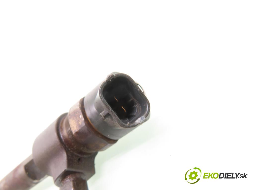 OPEL ASTRA H Kombi (A04) KOMBI 2006 74,00 1.9 CDTI - Z 19 DTL 1910,00 vstrekovač 0445110165 (Vstrekovač paliva)