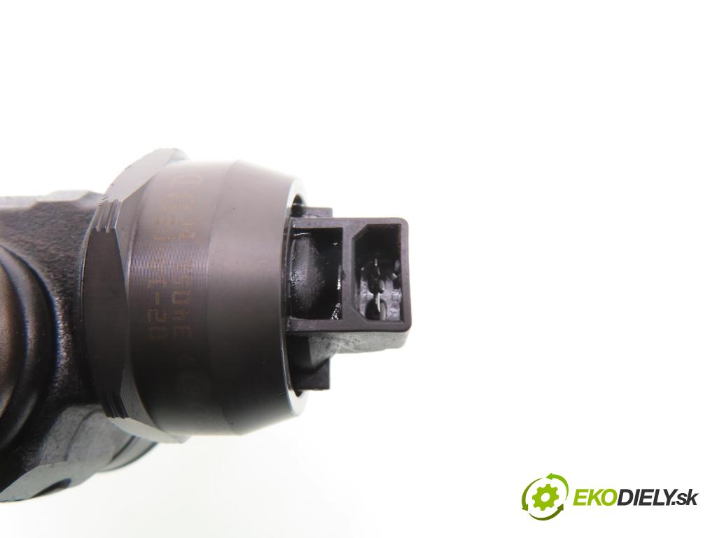 FORD GALAXY (WGR) MINIVAN 2002 85,00 1.9 TDI PD 115 - AUY 1896,00 Vstrekovač 038130073AK ; 0414720038 (Vstrekovač paliva)