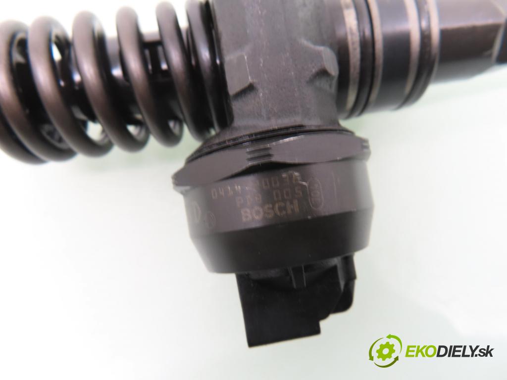 FORD GALAXY (WGR) MINIVAN 2002 85,00 1.9 TDI PD 115 - AUY 1896,00 Vstrekovač 038130073AK ; 0414720038 (Vstrekovač paliva)