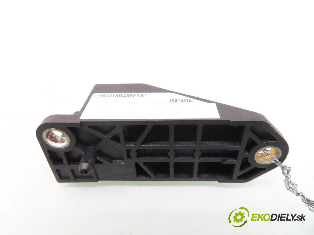 SEAT ALHAMBRA (7V8, 7V9) MINIVAN 2001 85,00 1.9 TDI PD 115 - AUY 1896,00 Snímač nárazu 6Q0909606 (Snímač nárazu)