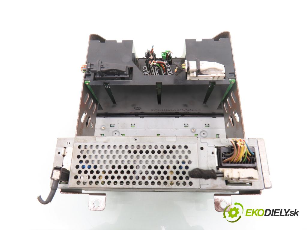 JAGUAR X-TYPE I (X400) SEDAN 2004 96,00 2.0 D 130 - FMBA 1998,00 RADIO CD 4X4318B876AC ; 1X4H19980DB