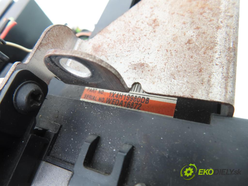 JAGUAR X-TYPE I (X400) SEDAN 2004 96,00 2.0 D 130 - FMBA 1998,00 RADIO CD 4X4318B876AC ; 1X4H19980DB