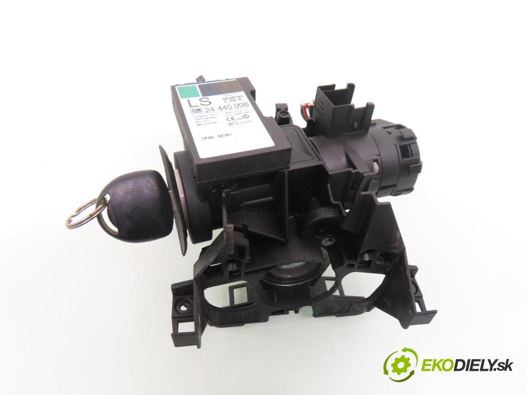 OPEL ASTRA G liftback (T98) HB 2004 66,00 1.4 16V - X 14 XE 1389,00 spínačka / imobilizéra IMMO / řídící jednotka 12242030 ; 90589313 ; 90589389