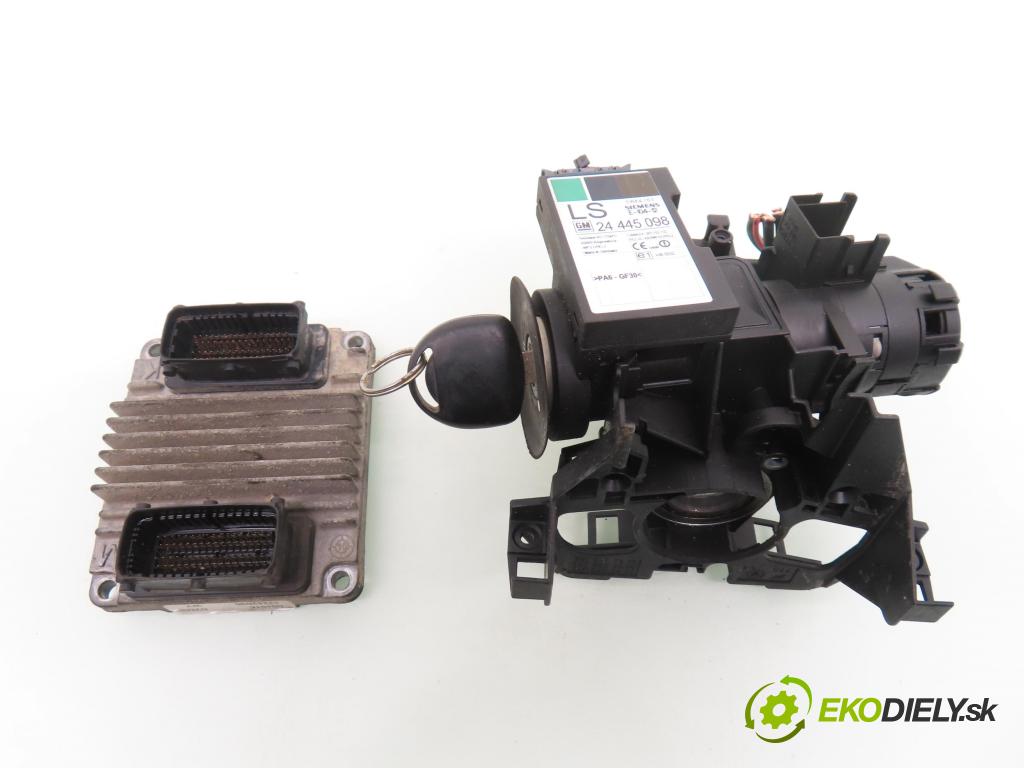 OPEL ASTRA G liftback (T98) HB 2004 66,00 1.4 16V - X 14 XE 1389,00 spínačka / imobilizéra IMMO / řídící jednotka 12242030 ; 90589313 ; 90589389