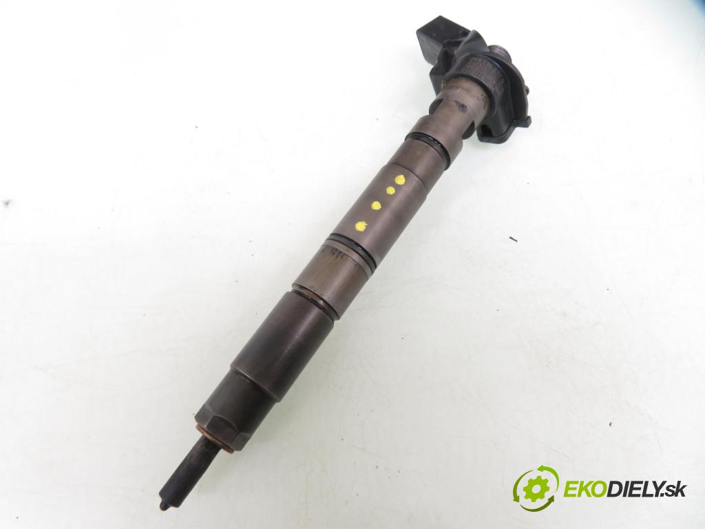 AUDI A6 (4F2, C6) SEDAN 2004 155,00 3.0 TDI quattro - BNG 2967,00 vstřikovač 059130277Q ; 0445115004 (Vstřikovač paliva)