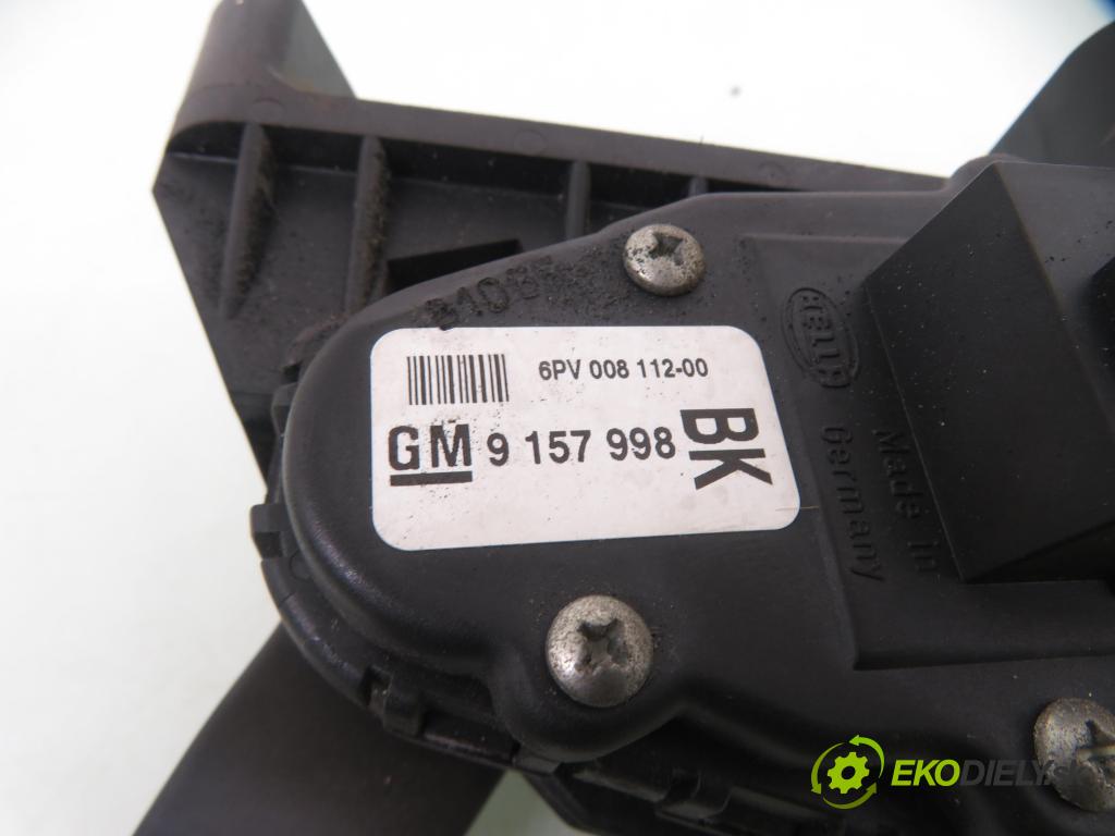 OPEL ASTRA H Kombi (A04) KOMBI 2006 74,00 1.9 CDTI - Z 19 DTL 1910,00 Potenciometer plynu 9157998BK ; 6PV00811200 (Potenciometer plynového pedálu)