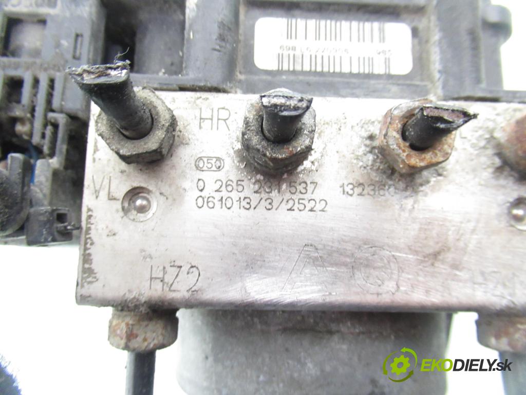 OPEL CORSA D (S07) HB 2006 59,00 1.2 - Z 12 XEP 1229,00 Pumpa ABS 0265231537 ; 13236012 (Pumpa ABS)