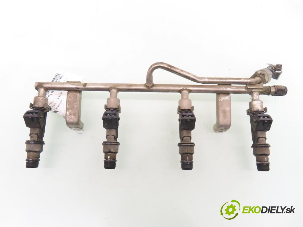 OPEL ASTRA G liftback (T98) HB 2004 66,00 1.4 16V - X 14 XE 1389,00 Lišta vstrekovacia 25313846 (Vstrekovacia lišta)