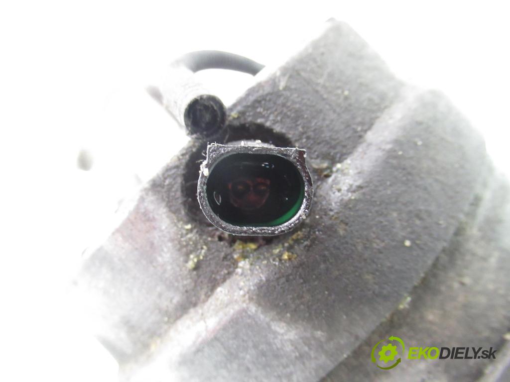 RENAULT LAGUNA II Grandtour (KG0/1_) KOMBI 2002 88,00 1.9 dCi 120 - F9Q 750 1870,00 KOMPRESOR: klimatizace 1135320 (Kompresor klimatizace)