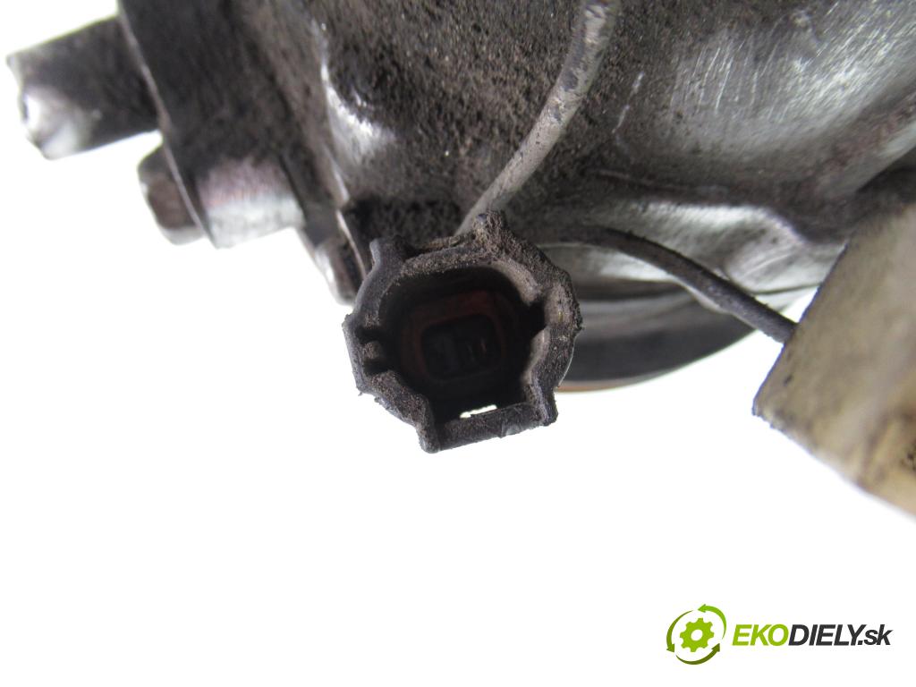 NISSAN PRIMERA Traveller (WP11) KOMBI 1999 66,00 2.0 TD - CD20T 1974,00 KOMPRESOR: klimatizace 926002J603 (Kompresor klimatizace)