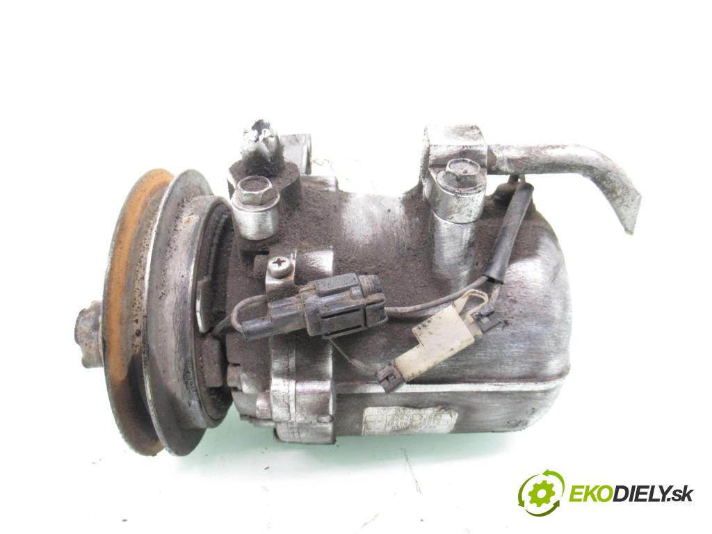 NISSAN PRIMERA Traveller (WP11) KOMBI 1999 66,00 2.0 TD - CD20T 1974,00 KOMPRESOR: klimatizace 926002J603 (Kompresor klimatizace)