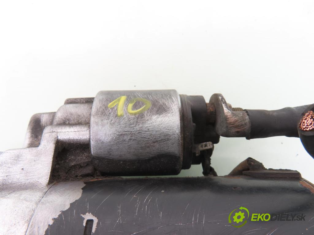 AUDI A6 Avant (4B5, C5) KOMBI 2004 120,00 2.5 TDI V6 163 - BDG 2496,00 startér 0001109021 (Startér)