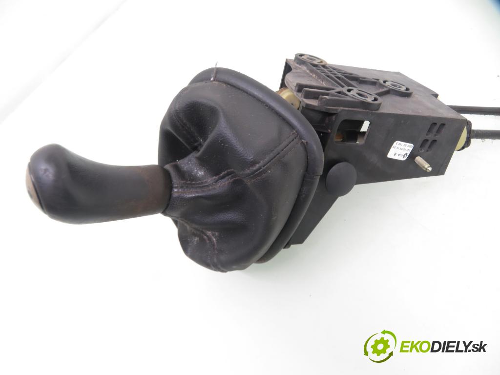 RENAULT SCENIC II (JM0/1_) MINIVAN 2003 83,00 1.6 (JM0C, JM0J, JM1B) - K4M 782 1598,00 ZVEDÁK: 8200327403