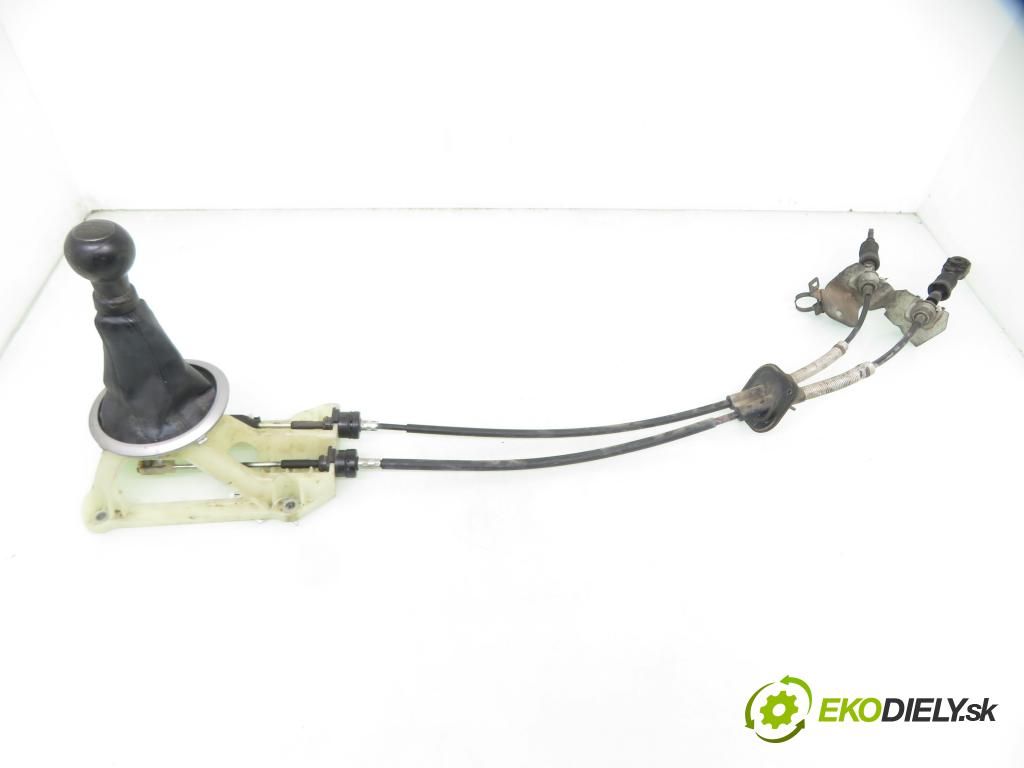 SUZUKI SWIFT III (MZ, EZ) HB 2007 55,00 1.3 DDiS (RS 413D) - D13A 1248,00 ZVEDÁK:
