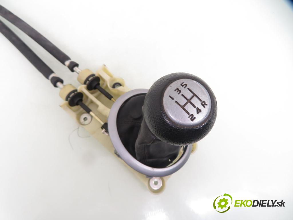 SUZUKI SWIFT III (MZ, EZ) HB 2006 75,00 1.5 (RS 415) - M15A 1490,00 ZVEDÁK: