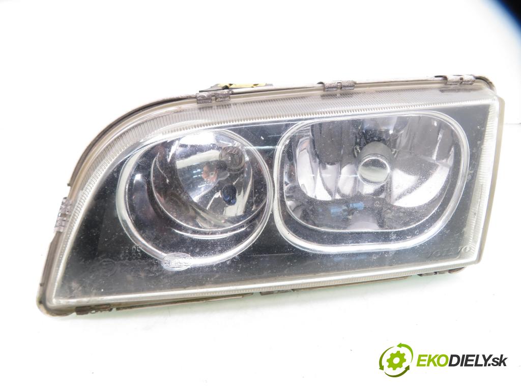 VOLVO S40 I (VS) SEDAN 2001 90,00 1.8 i - B 4184 SJ 1834,00 Svetlo LP 30899878 ; 30859759 ; 5DV00776043