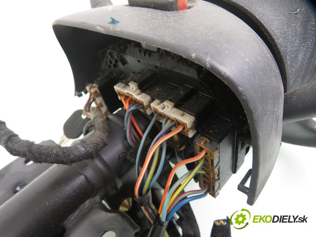 FIAT PUNTO (176_) HB 1998 40,00 55 1.1 - 176 A6.000 1108,00 Hriadeľ, tyč volantu  (Tyč riadenia (volantu))