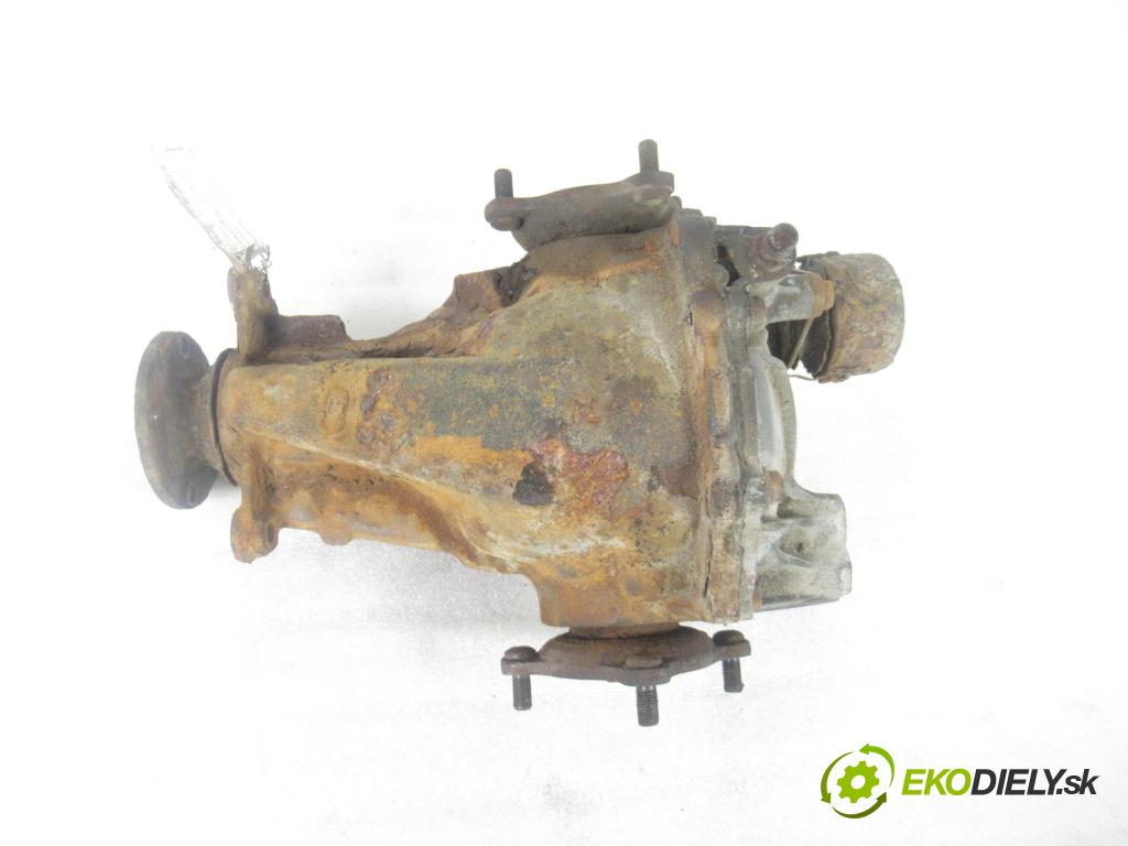 TOYOTA RAV 4 II (_A2_) SUV 2004 85,00 2.0 D-4D 4WD 116 - 1CD-FTV 1995,00 ,diferenciál 17SA