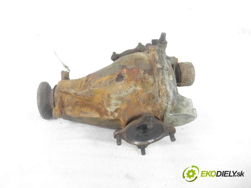 TOYOTA RAV 4 II (_A2_) SUV 2004 85,00 2.0 D-4D 4WD 116 - 1CD-FTV 1995,00 ,diferenciál 17SA