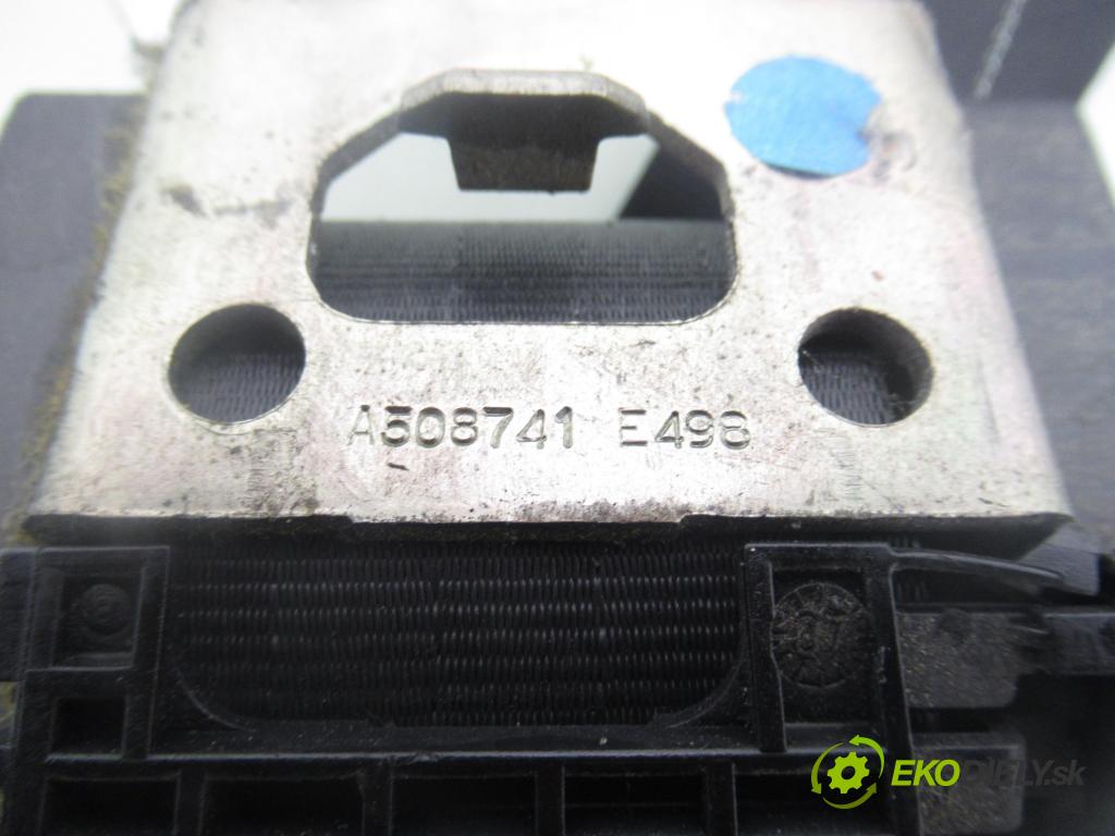RENAULT TRAFIC II Skrzynia (FL) FURGON 2007 84,00 2.0 dCi 115 - M9R 780 1995,00 Držiak bezpečnostný PP A508741