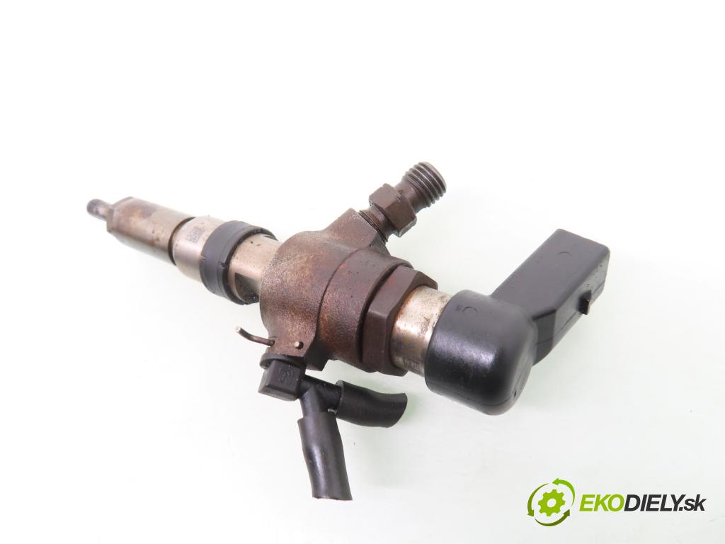 FORD FIESTA V (JH_, JD_) HB 2003 50,00 1.4 TDCi 8V 68 - F6JA 1399,00 vstrekovač 9654551080 (Vstrekovač paliva)