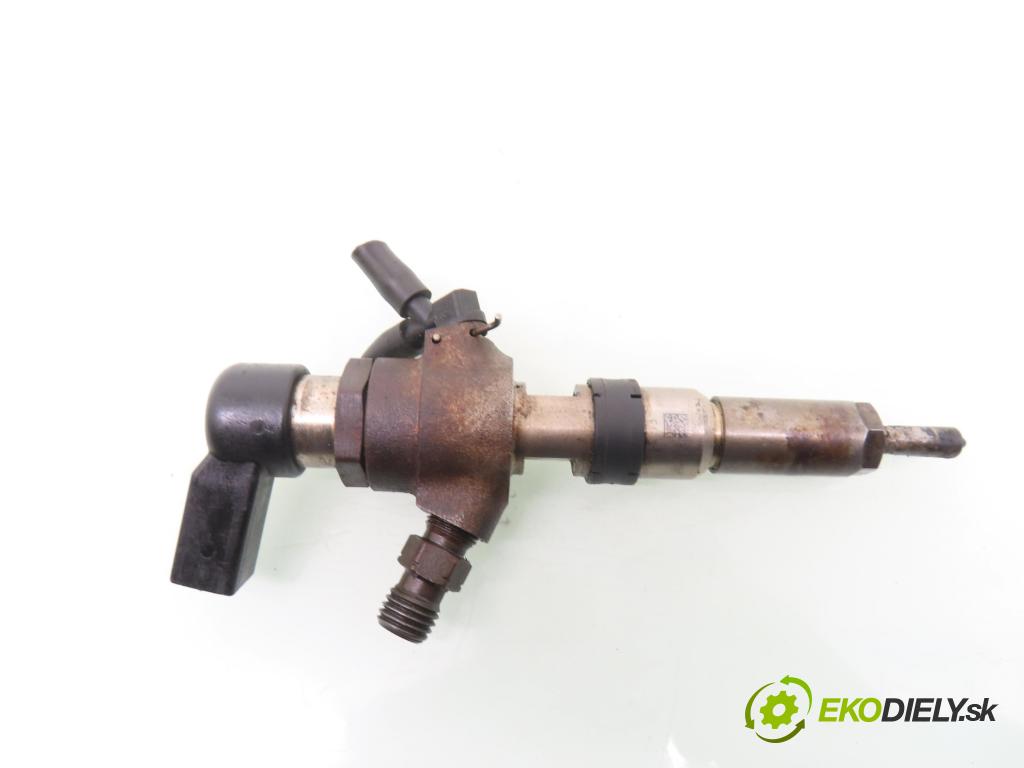 FORD FIESTA V (JH_, JD_) HB 2003 50,00 1.4 TDCi 8V 68 - F6JA 1399,00 vstrekovač 9654551080 (Vstrekovač paliva)