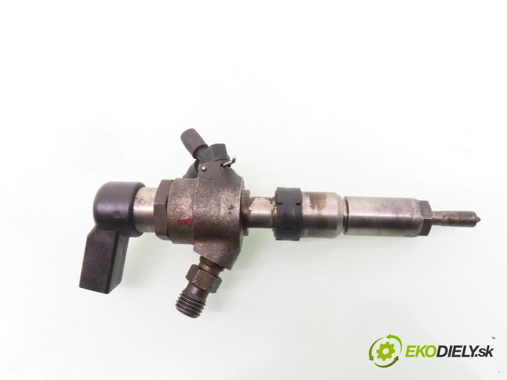 FORD FIESTA V (JH_, JD_) HB 2003 50,00 1.4 TDCi 8V 68 - F6JA 1399,00 vstrekovač 9654551080 (Vstrekovač paliva)