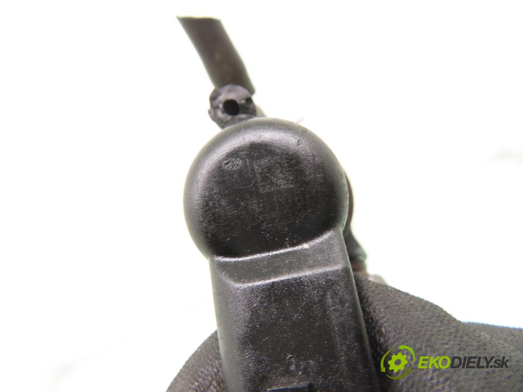 FORD FIESTA V (JH_, JD_) HB 2003 50,00 1.4 TDCi 8V 68 - F6JA 1399,00 vstrekovač 9654551080 (Vstrekovač paliva)